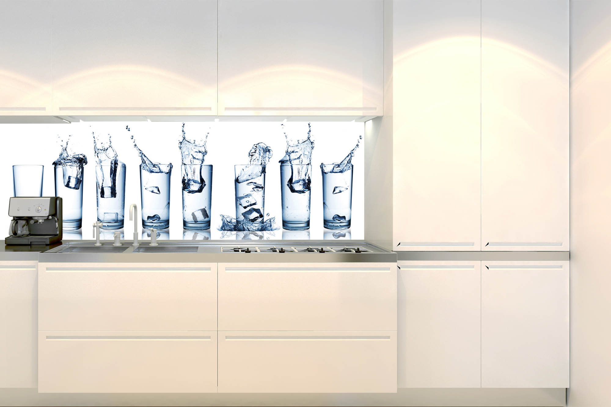 Küchenrückwand Folie - Wasserspritzer in Gläsern 180 x 60 cm