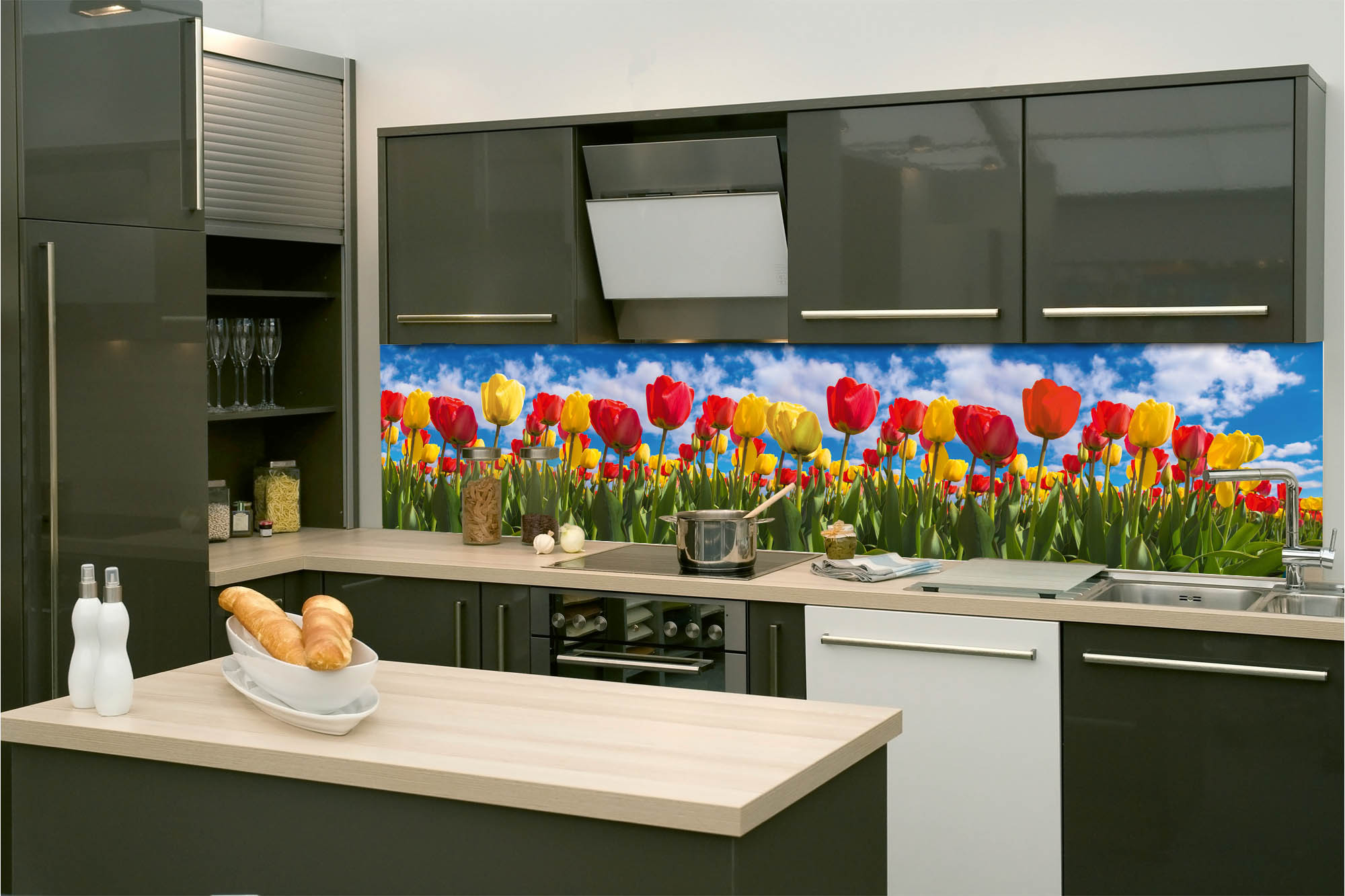 Küchenrückwand Folie - Tulpenfeld im Frühling 260 x 60 cm