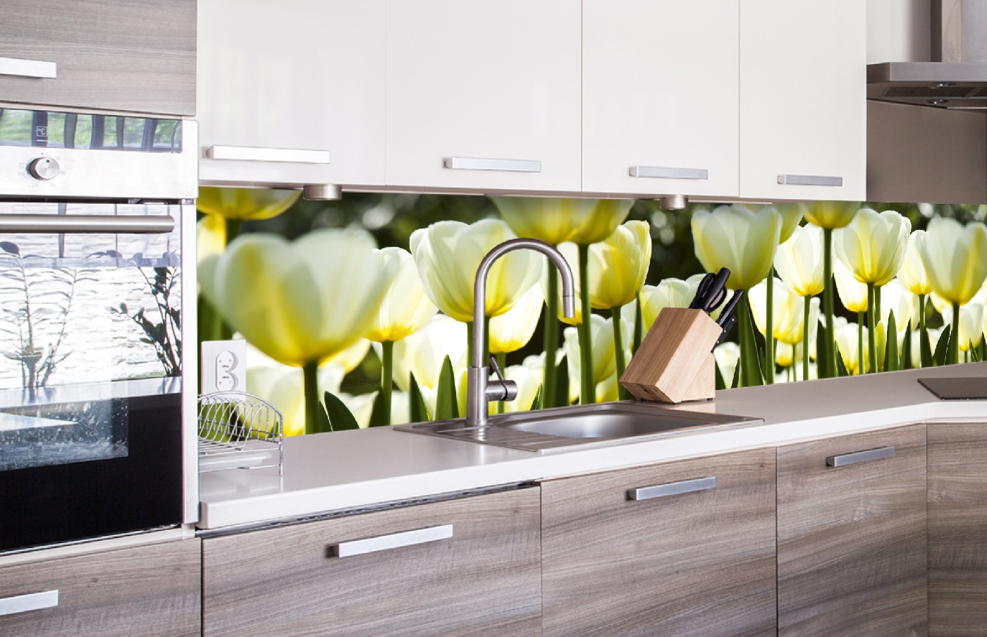 Küchenrückwand Folie - Weiße Tulpen 260 x 60 cm