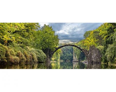 Vlies Fototapete - Landschaft mit Bogenbrücke 375 x 150 cm 