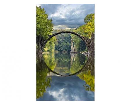 Vlies Fototapete - Landschaft mit Bogenbrücke 150 x 250 cm 